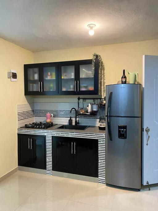 Tiny Apartment By Merengue House ,8 Minutos Airport Санто-Доминго Экстерьер фото